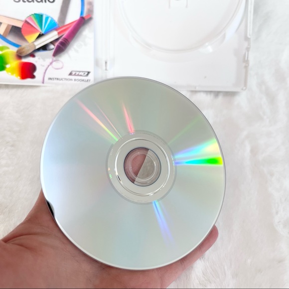 Nintendo Wii uDraw Studio Game - Picture 4 of 4